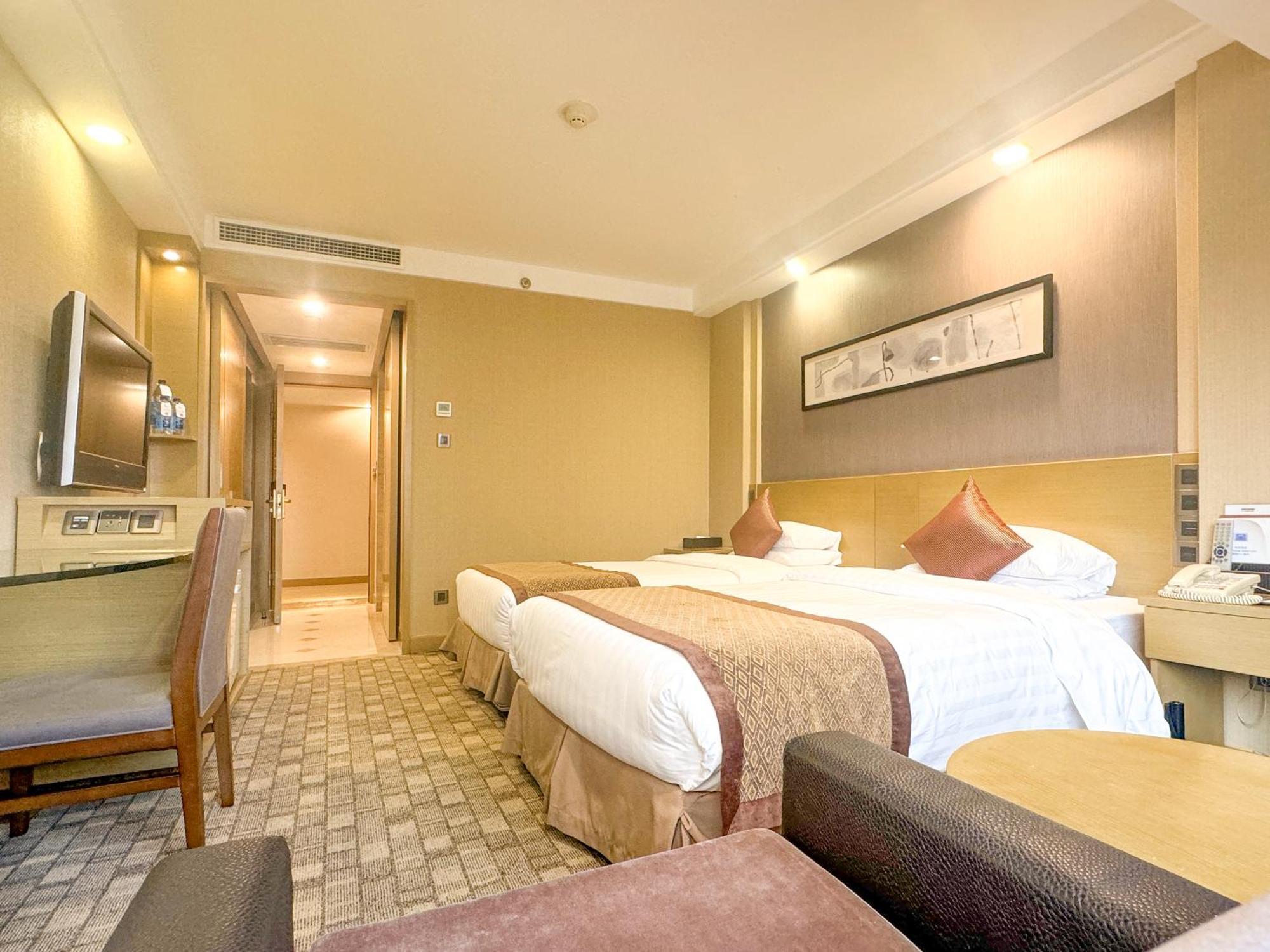 Beijing New Century Hotel Exterior foto