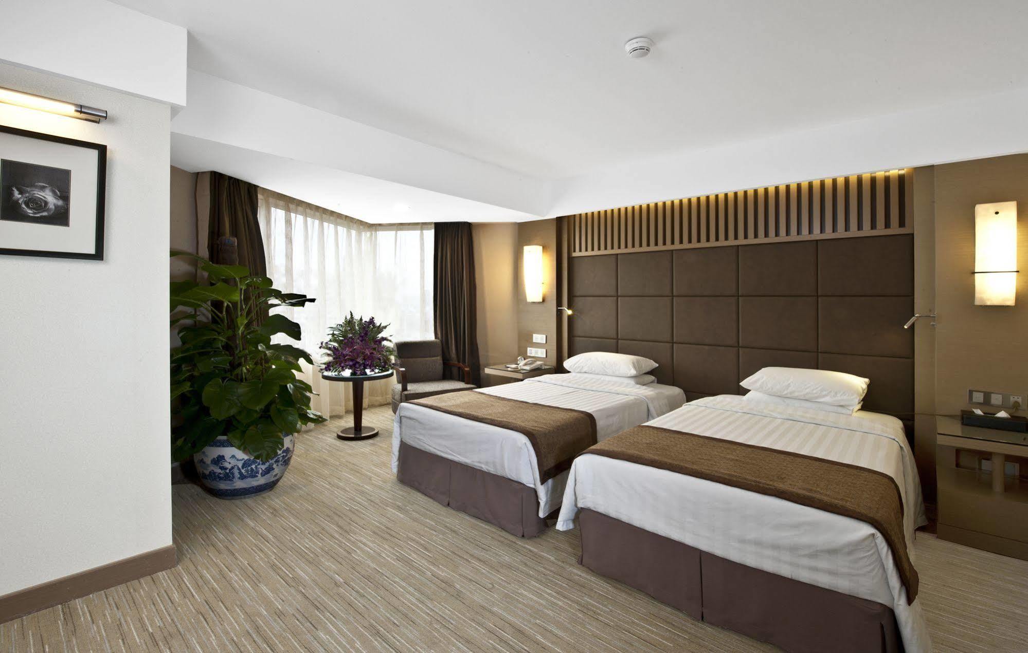 Beijing New Century Hotel Exterior foto